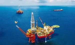 Petrovietnam lọt top 3 doanh nghiệp lớn Việt Nam